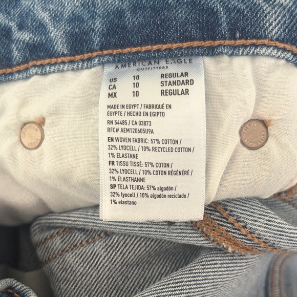 NWOT American Eagle Outfitters Light Blue Distress High Rise Straight Leg Jeans - Picture 5 of 5